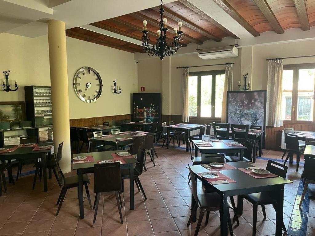 Hostal Restaurante Andra Rio Madera المظهر الخارجي الصورة